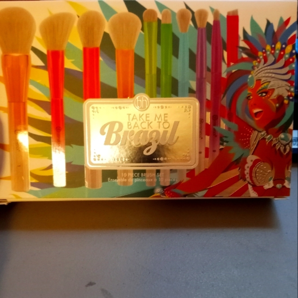 Take me to Brazil 10 piece Brush Set